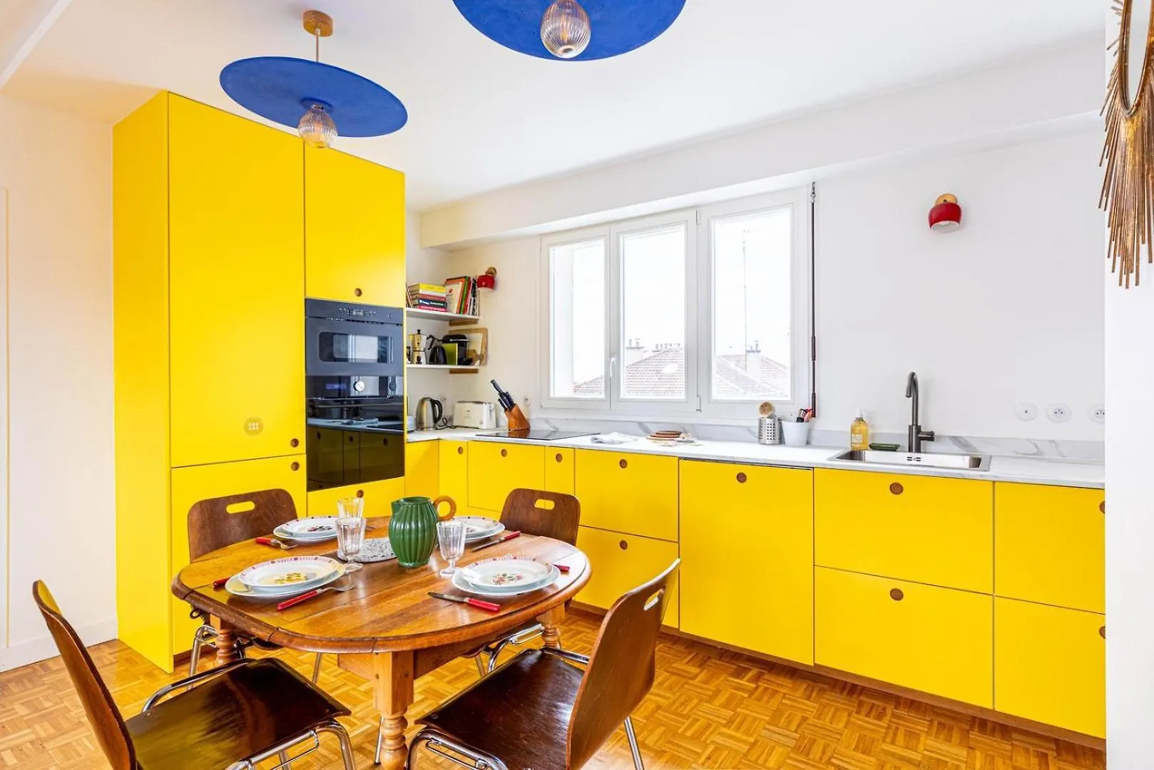 Guestready - Colorful Family Getaway In Belleville Paris